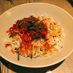 美味肉醬拌面