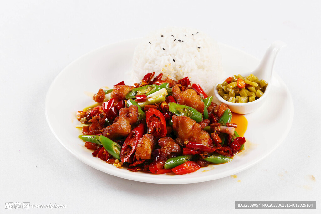 辣子雞丁配米飯