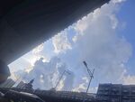 城市工地天空與吊車景象