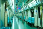 地鐵車廂內景 