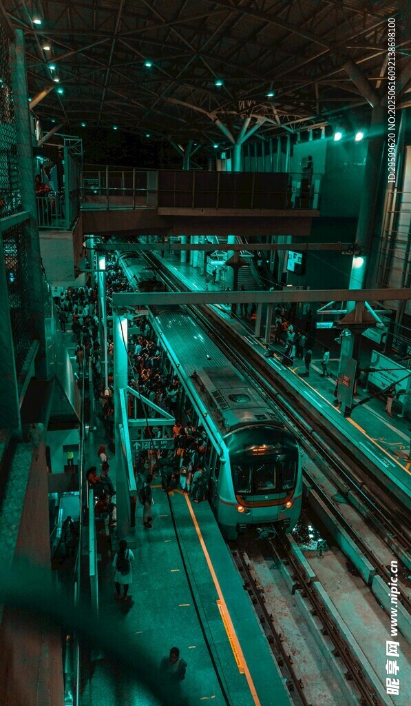 城市軌道交通夜景