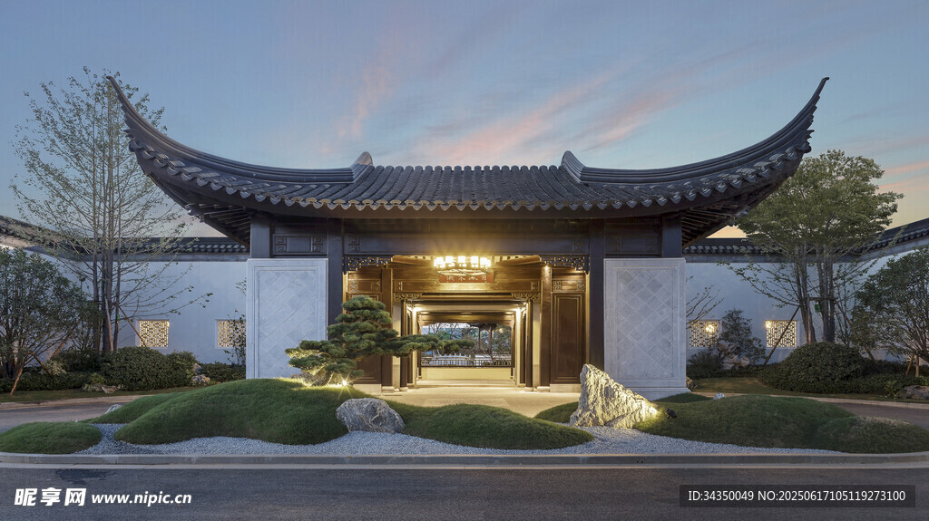 中式典雅建筑夜景