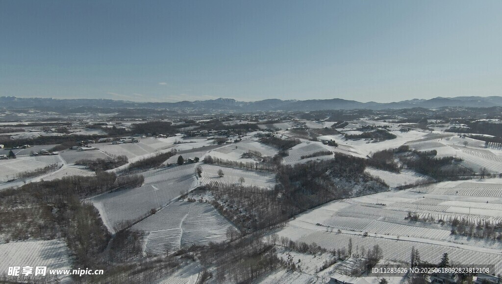 冬日雪景俯瞰圖