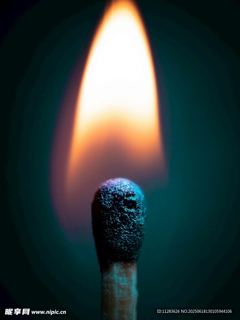 燃燒的火柴頭