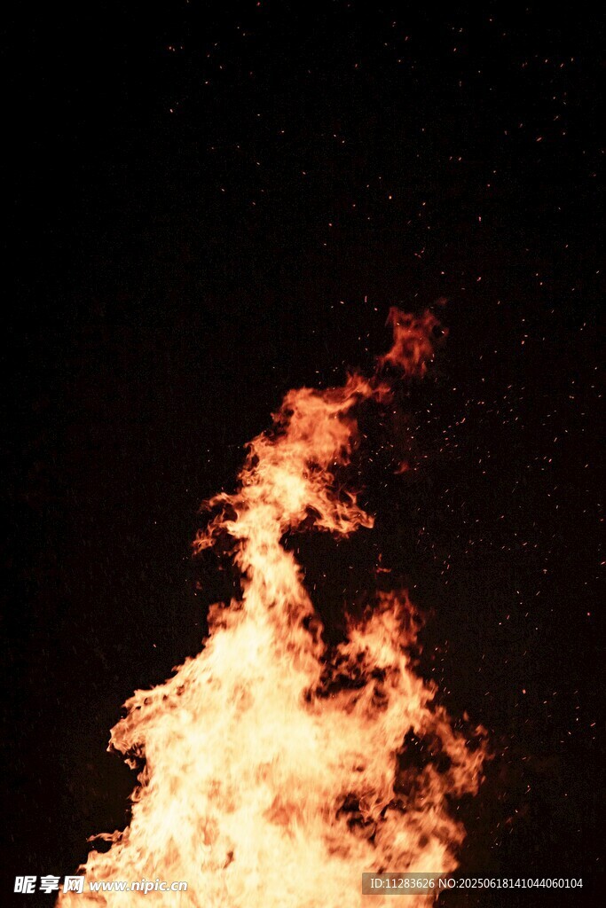 熊熊燃燒的火焰