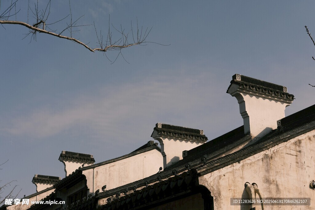 江南古建筑屋頂景致
