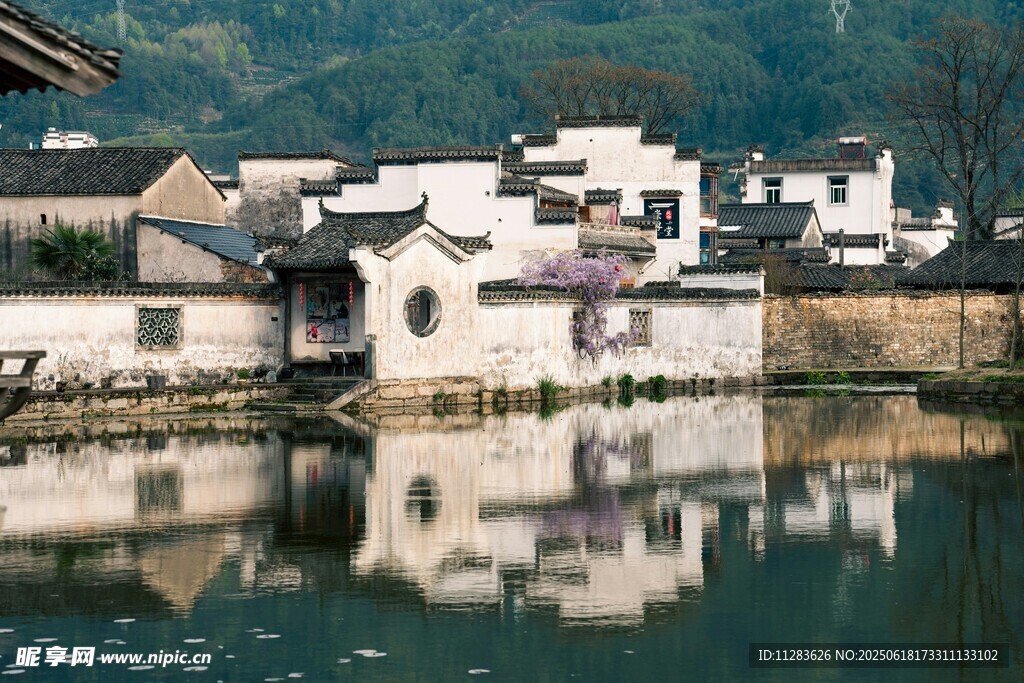 江南水鄉(xiāng)古村落寧?kù)o景致