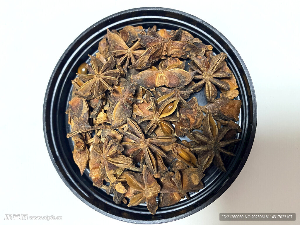 罐裝干八角茴香