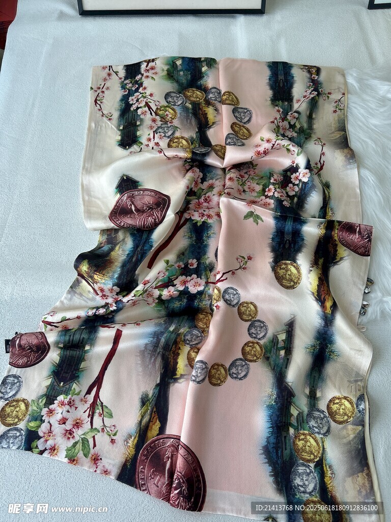 印花絲巾展示