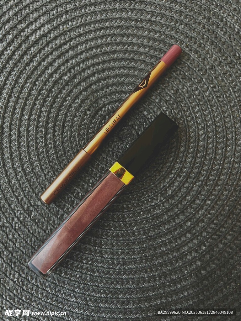 精致唇彩展示