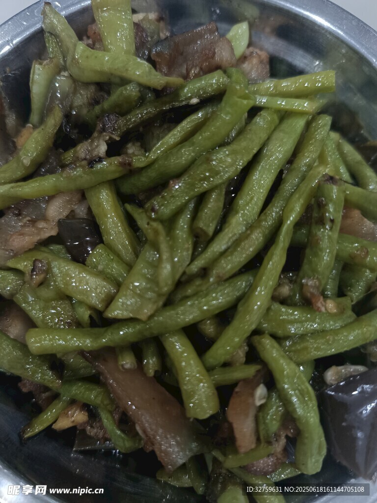 豆角炒肉