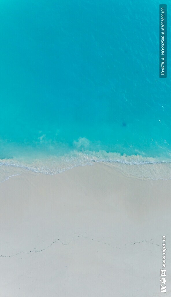 海邊淺灘 藍白純凈景致
