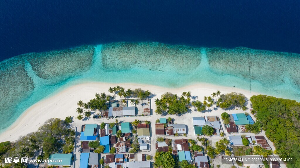 俯瞰美麗的海島度假勝地