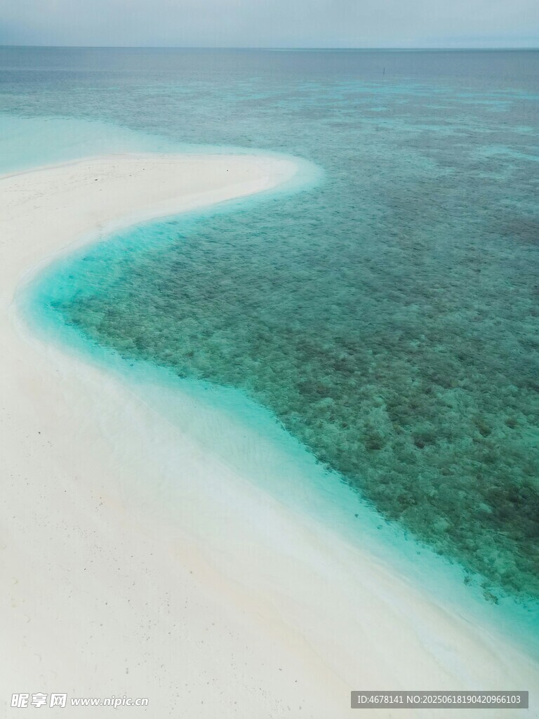 夢幻海島淺灘美景