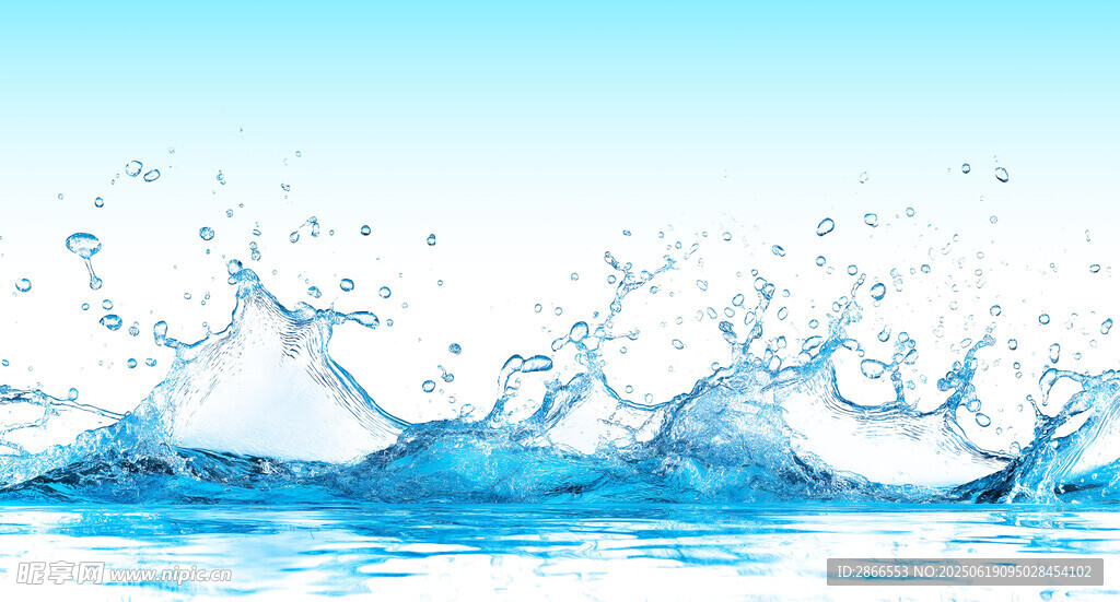 藍色水花飛濺 
