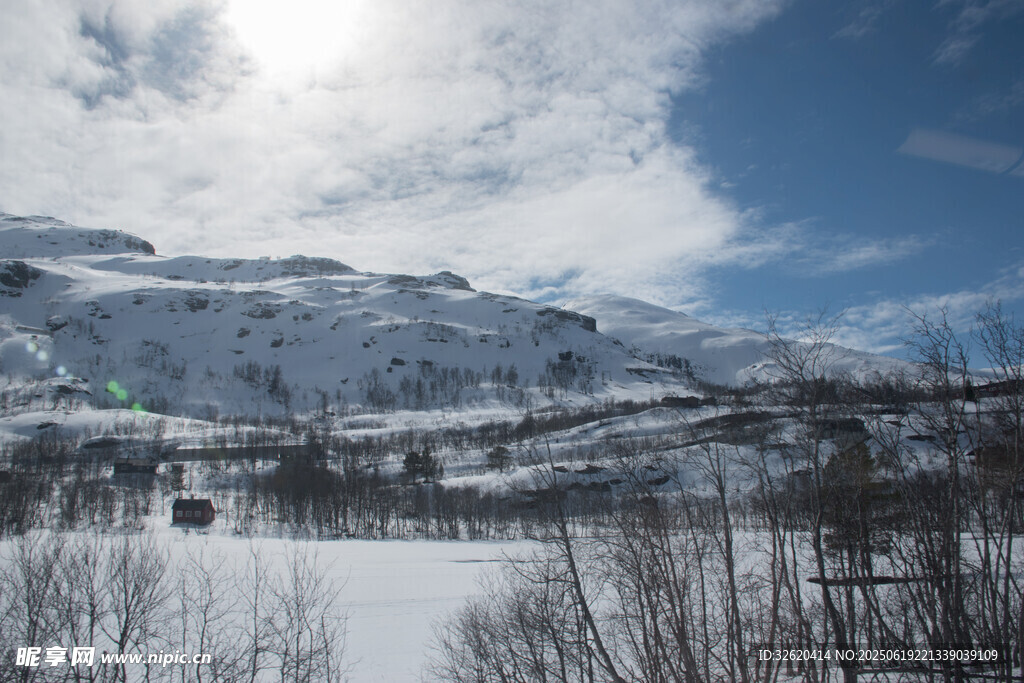 冬日雪山風景