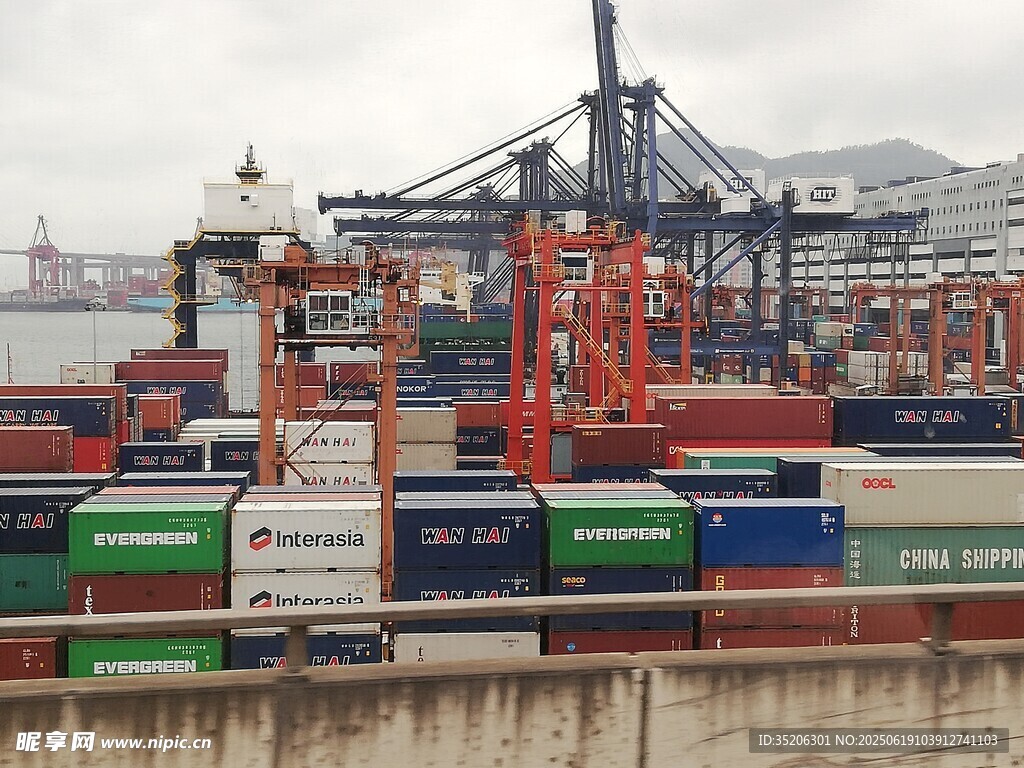 港口