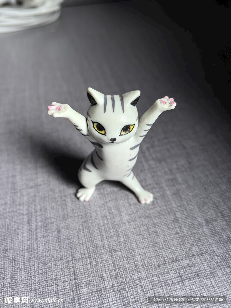 可愛貓咪玩偶