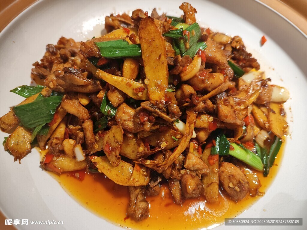 炒雞肉雞雜