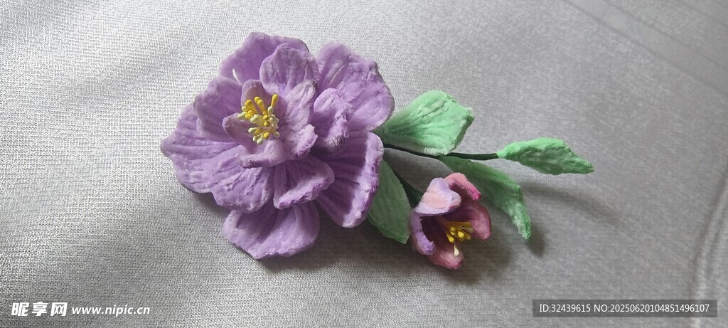 紫色手工布藝花朵飾品