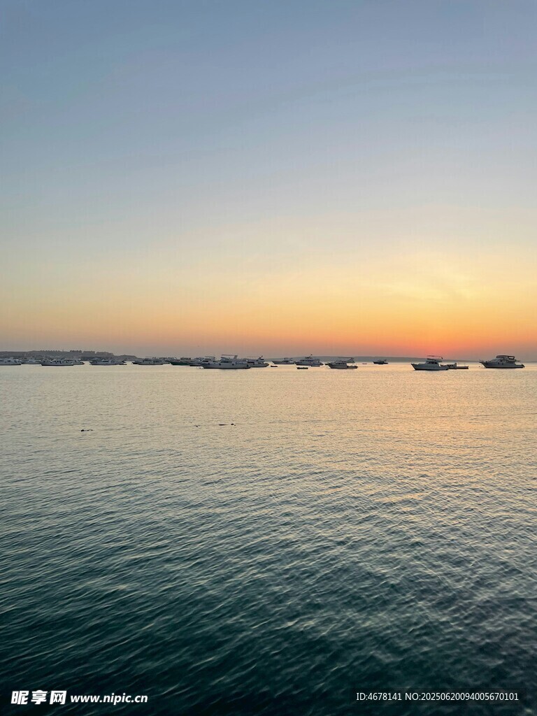 海上日落美景