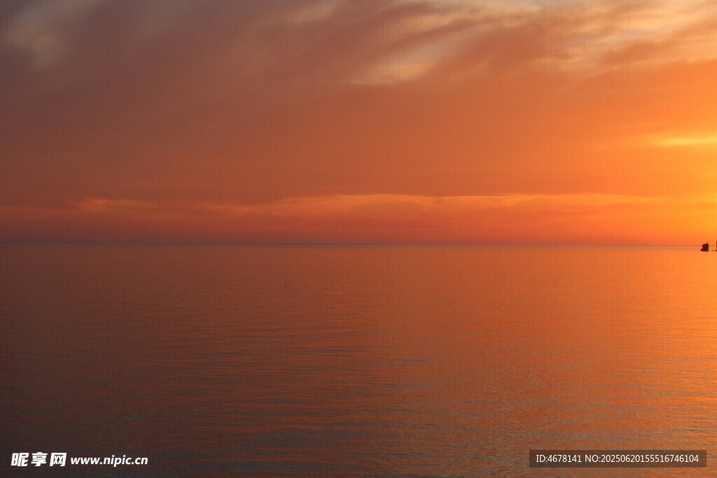 海上壯麗日落美景