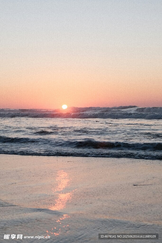 海邊日落美景