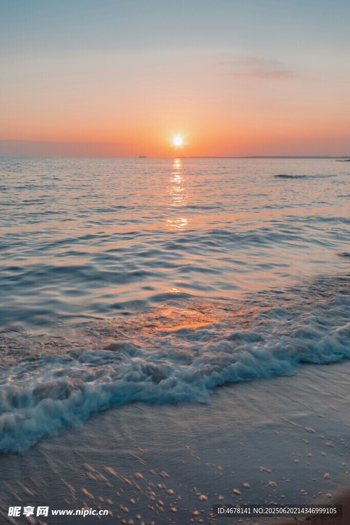 海邊日落美景