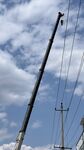 高空作業吊車進行電力施工