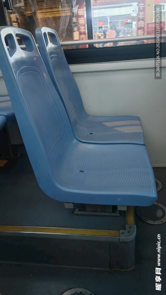 公交車內藍色座椅
