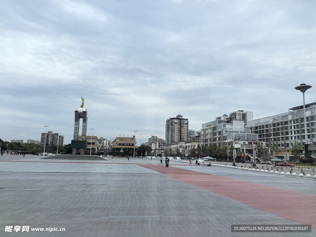 城市廣場開闊景觀