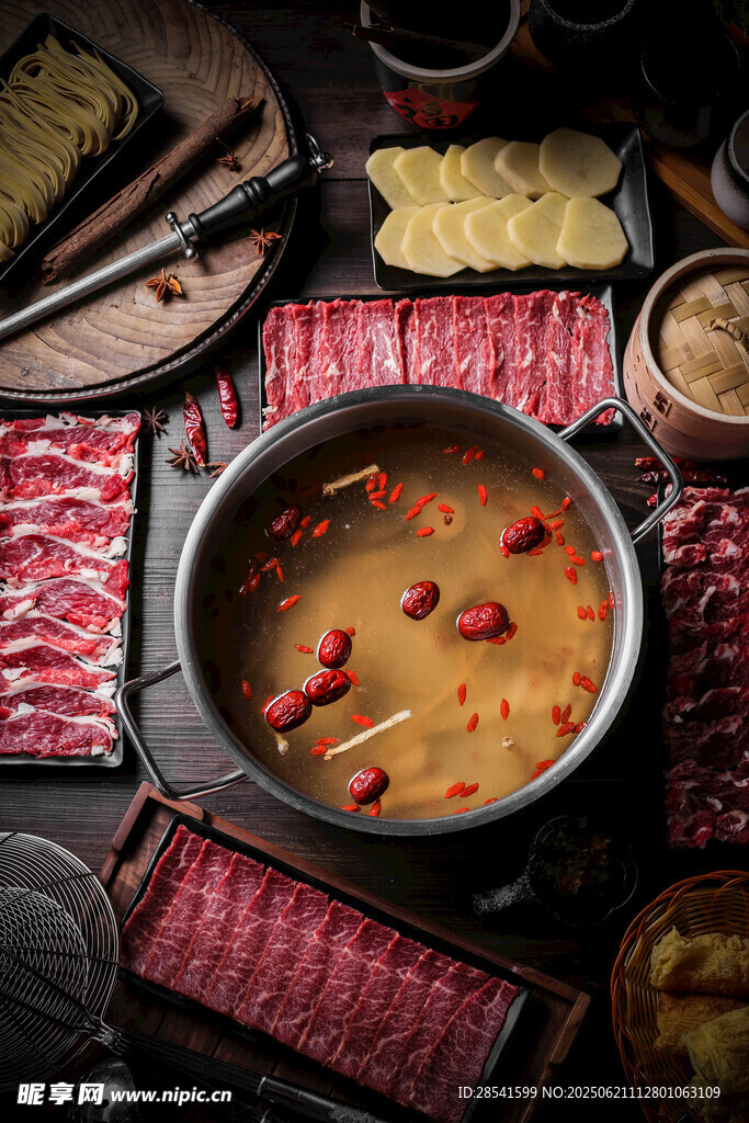 美味火鍋食材豐富誘人