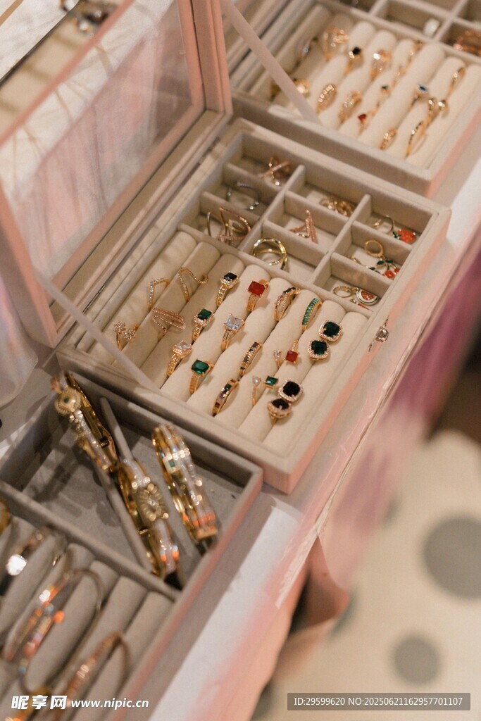 精美首飾收納展示