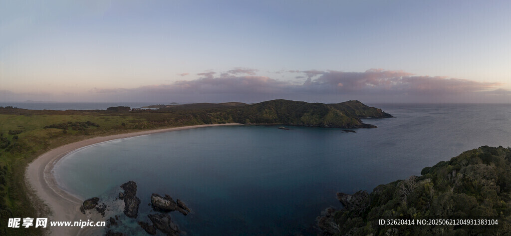 美麗海濱全景風光