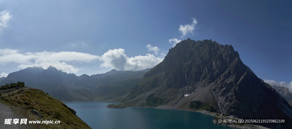 壯麗山水風(fēng)景圖