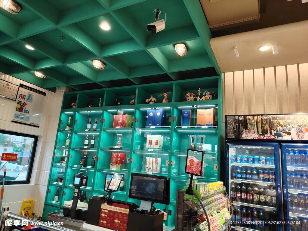 電子產(chǎn)品陳列展示區(qū)