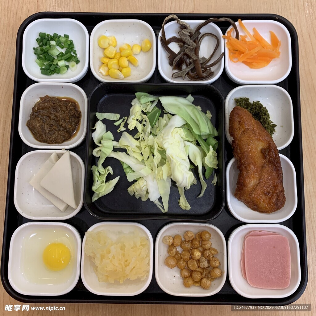 過橋米線食材拼盤