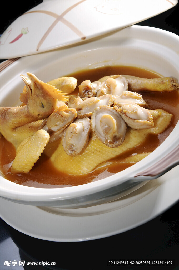 鮑魚煲雞