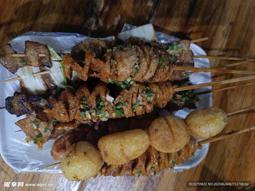 美味燒烤拼盤