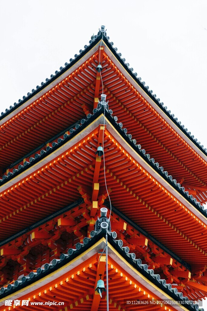中式古建筑飛檐一角