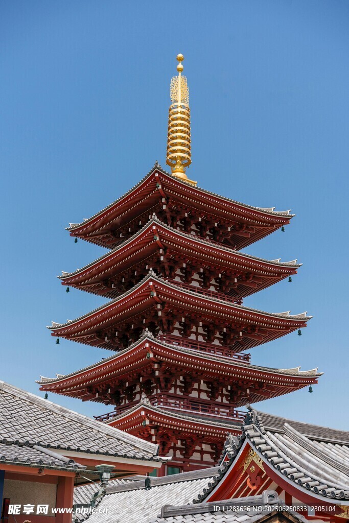 日本傳統(tǒng)五重塔建筑景觀