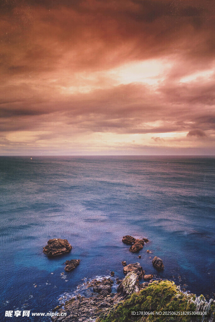 海邊黃昏美景