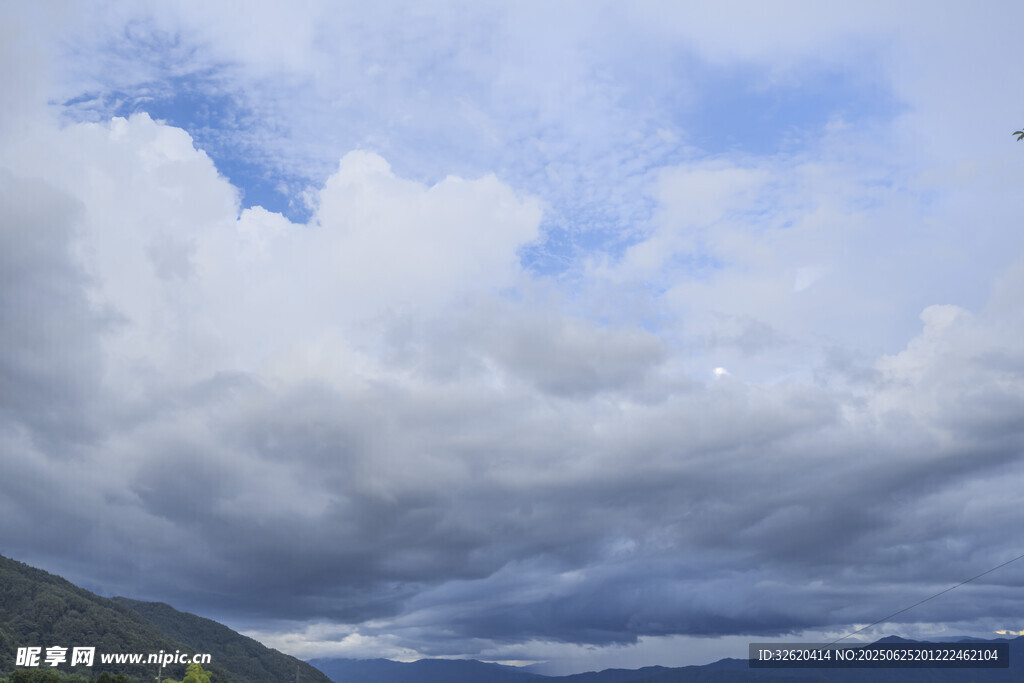 山間云海 天空壯麗景致