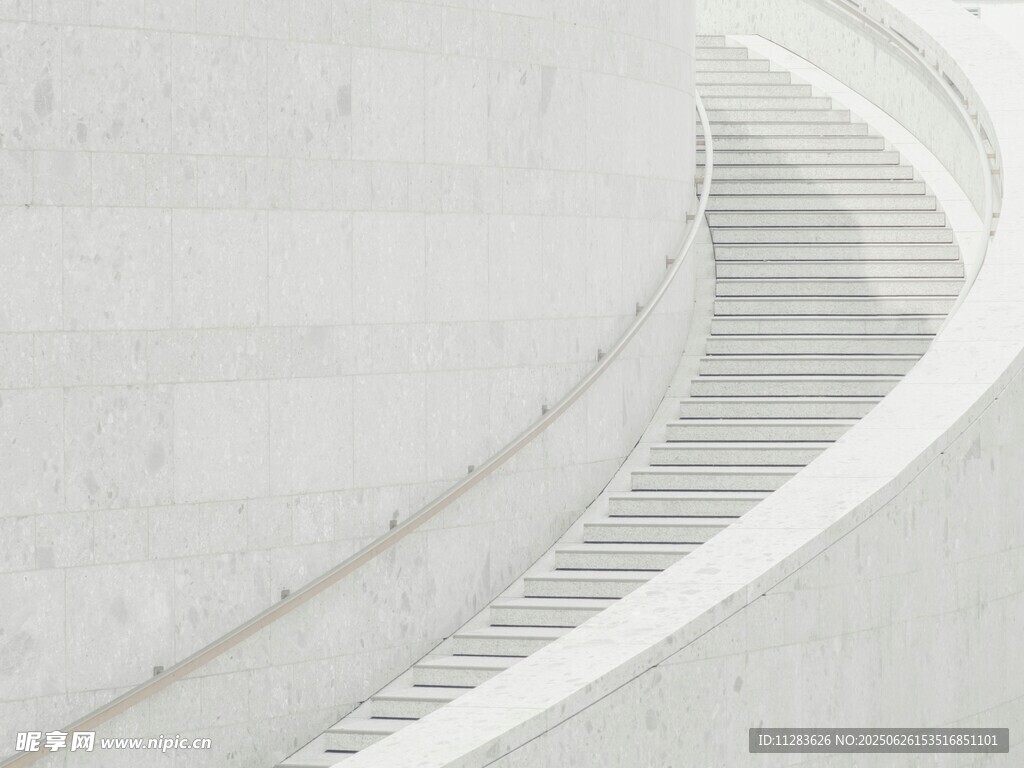 白色弧形樓梯建筑景觀