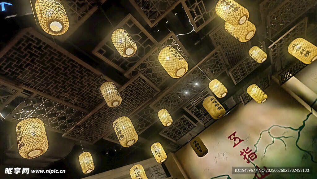 電影小鎮(zhèn)室內(nèi)燈籠