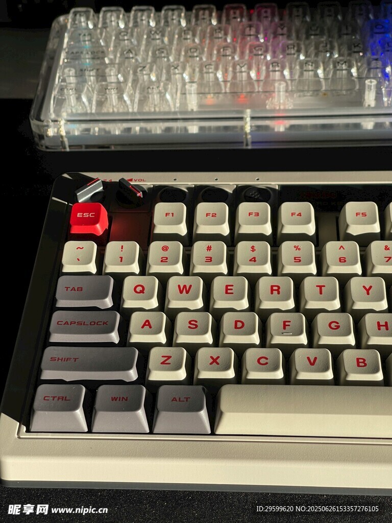 機械鍵盤特寫