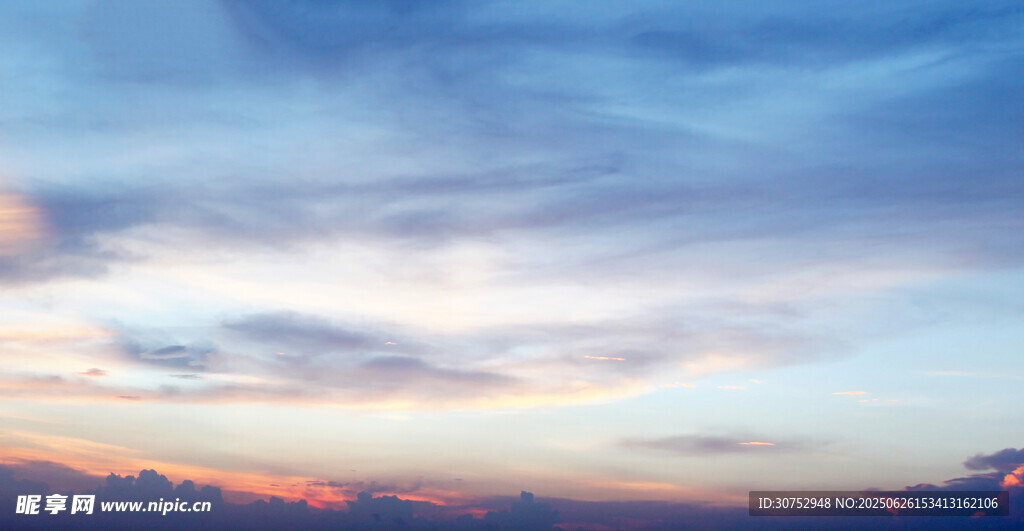 絢麗天空晚霞美景
