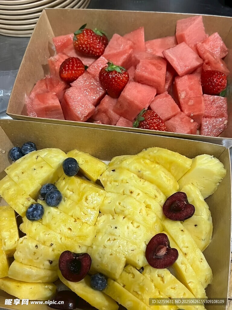 繽紛水果拼盤美味誘人