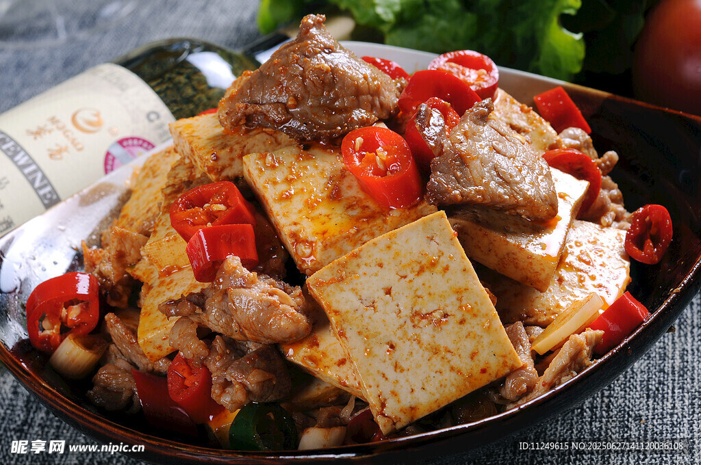 豆腐小炒肉