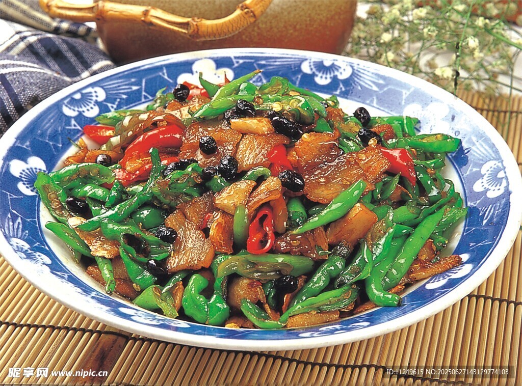 家常小炒肉